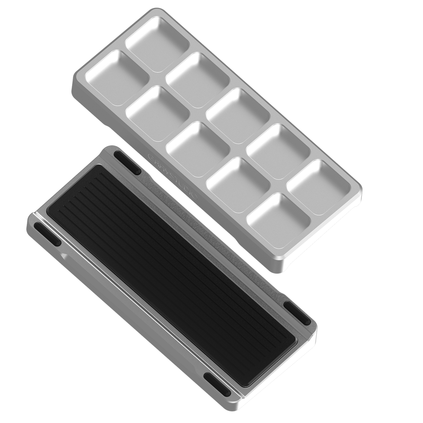 [In Stock] CHUCK ( Artisan Holder)