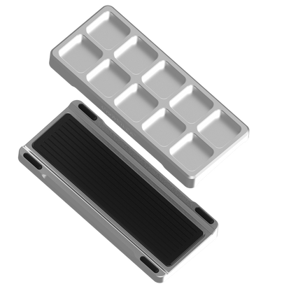 [In Stock] CHUCK ( Artisan Holder)